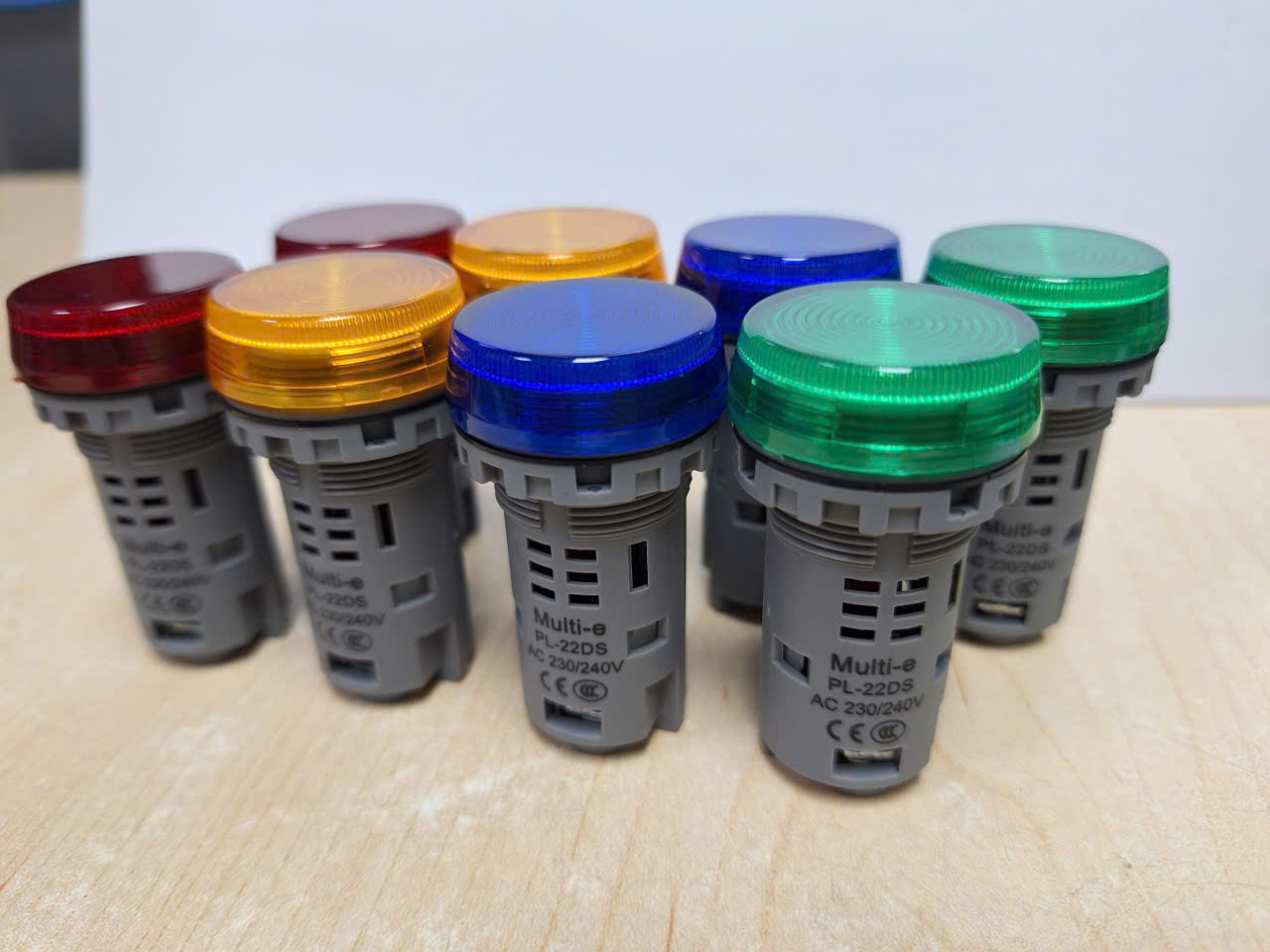 Đèn báo, công tắc, nút nhấn Multi-e